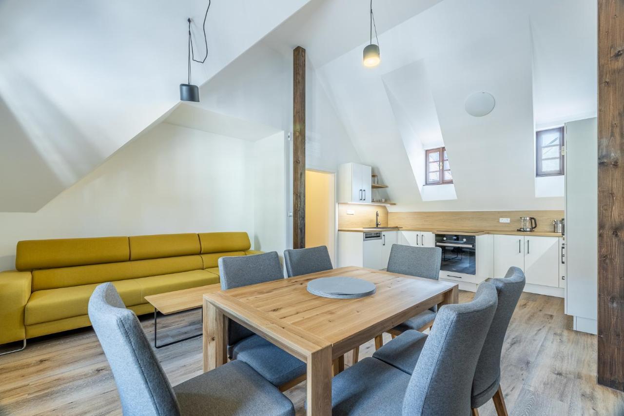 Residence Wurmfeld - Rodinny Apartman S 3 Loznicemi Чешки Крумлов Екстериор снимка